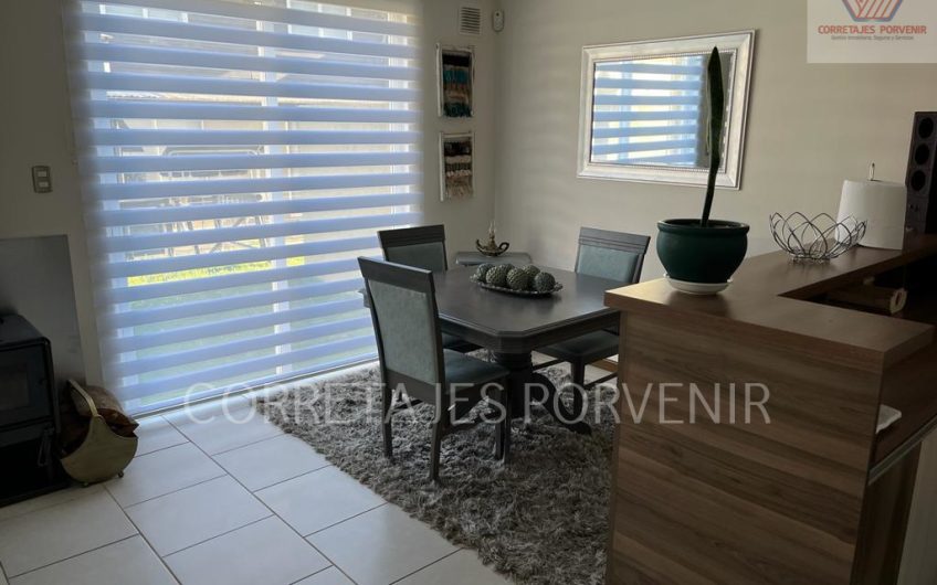 SE ARRIENDA CASA EN CONDOMINIO LOS ROBLES 2. PUCON