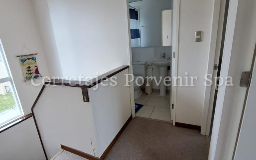 NO DISPONIBLE!! ARRIENDO AÑO CORRIDO! CASA EN CONDOMINIO LOS ROBLES 2 PUCON
