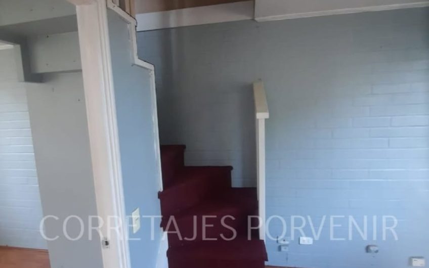 HERMOSA CASA EN ARRIENDO VILLA SANTA CAROLINA. PASAJE EL SAUCO