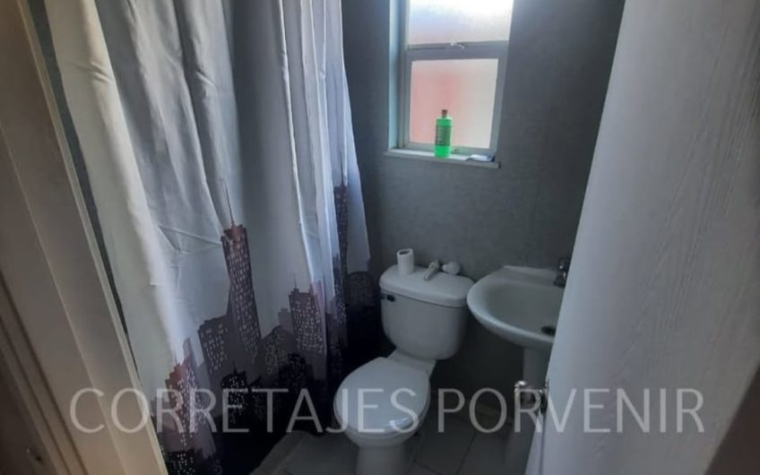 HERMOSA CASA EN ARRIENDO VILLA SANTA CAROLINA. PASAJE EL SAUCO