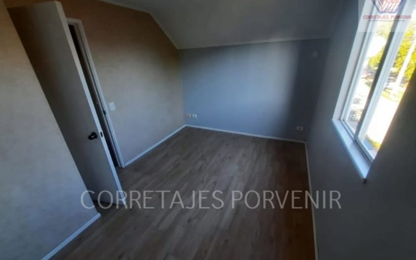 HERMOSA CASA EN ARRIENDO VILLA SANTA CAROLINA. PASAJE EL SAUCO
