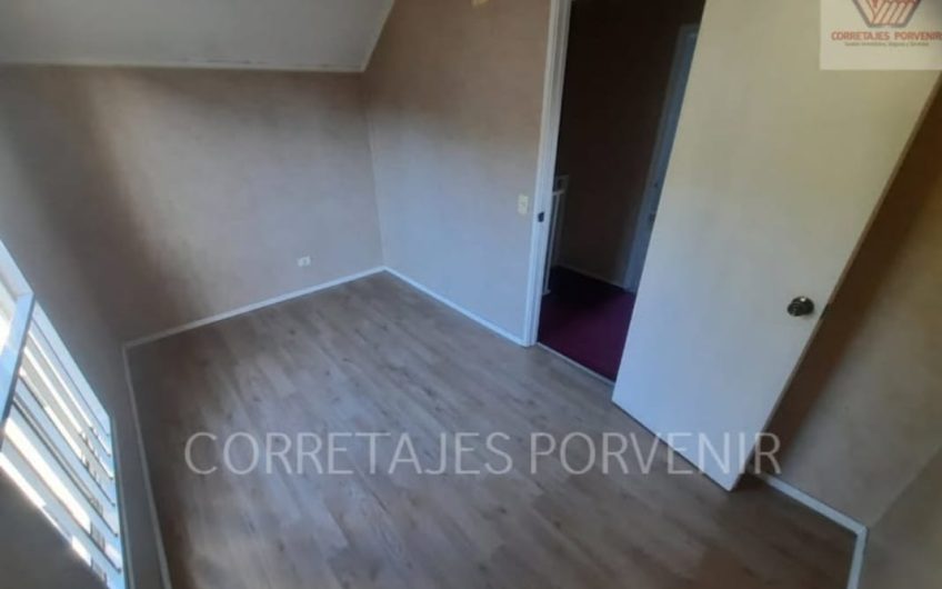 HERMOSA CASA EN ARRIENDO VILLA SANTA CAROLINA. PASAJE EL SAUCO
