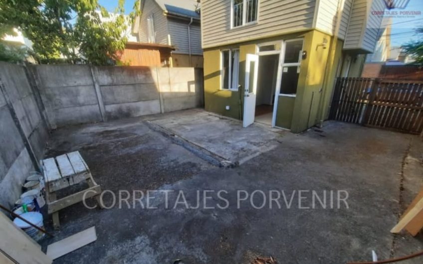 HERMOSA CASA EN ARRIENDO VILLA SANTA CAROLINA. PASAJE EL SAUCO