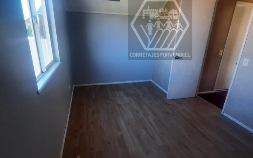 NO DISPONIBLE!! HERMOSA CASA EN ARRIENDO VILLA SANTA CAROLINA. PASAJE EL SAUCO