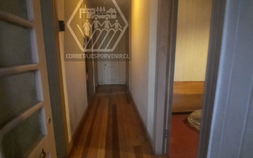 HERMOSA CASA EN VENTA EN CALLE MIRAFLORES